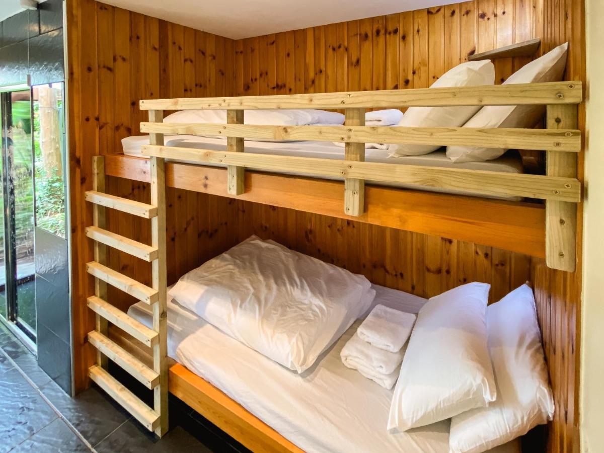 Highland Basecamp Hostel Lochaline Kültér fotó
